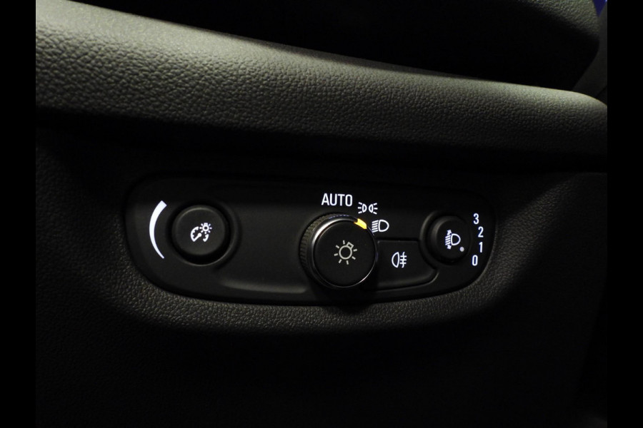 Opel Insignia Sports Tourer 1.5 Turbo Business Executive NAVI/CAMERA/WINTERPACK/17"LMV!