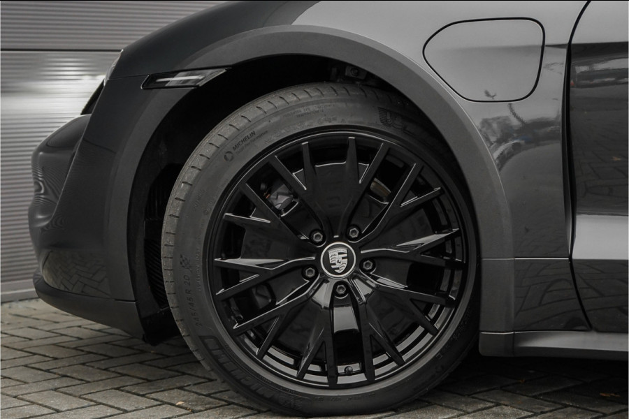 Porsche Taycan Cross Turismo 4 93 kWh Luchtvering Pano HUD Bose 1e Eig Ori NL