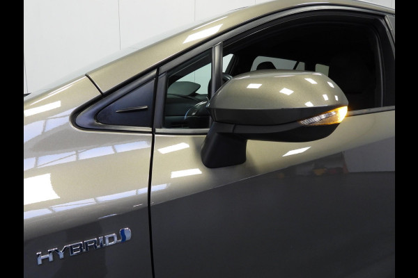 Toyota Corolla Touring Sports 1.8 Hybrid Business Plus NAVI-APP/CAMERA/VIRTUAL/LED/18"LMV!