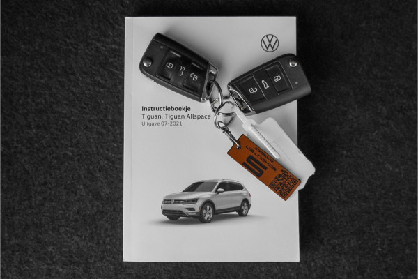 Volkswagen Tiguan Allspace 1.5 TSI R-Line 7-Pers Pano Camera 19"