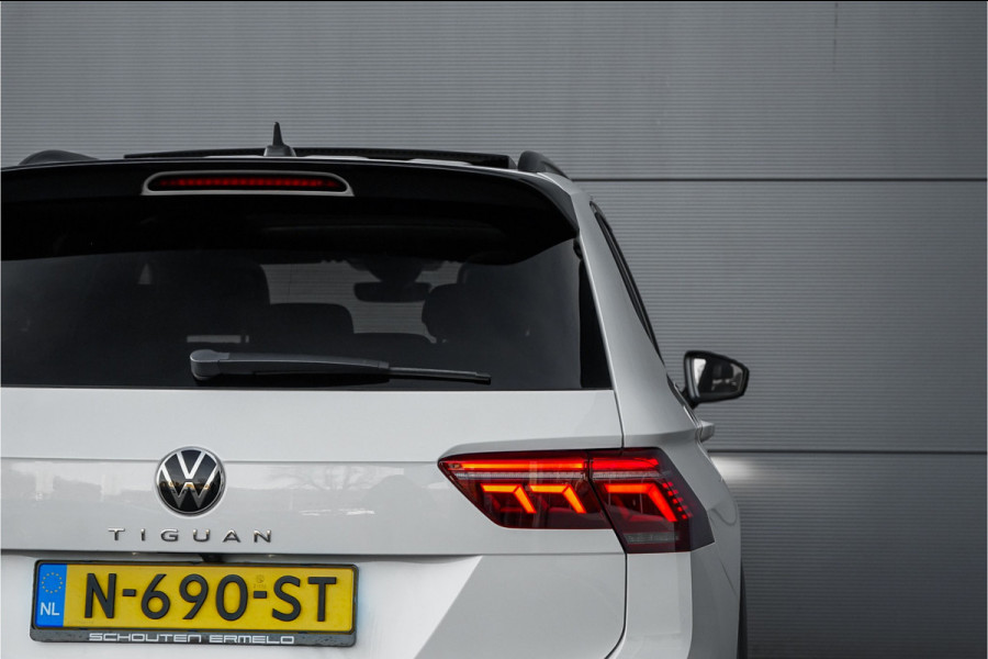 Volkswagen Tiguan Allspace 1.5 TSI R-Line 7-Pers Pano Camera 19"