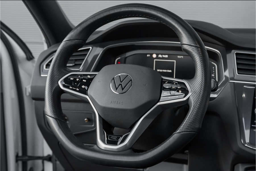 Volkswagen Tiguan Allspace 1.5 TSI R-Line 7-Pers Pano Camera 19"