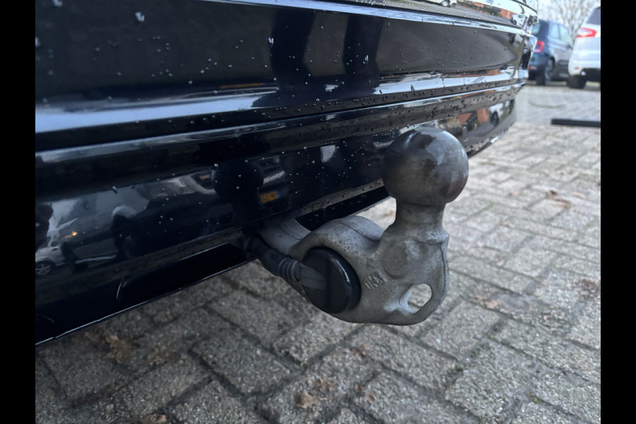 Volkswagen Tiguan Allspace 1.5 TSI Highline Business R 7p. | Pano | Elektrische Trekhaak | Memory Stoelen | Leer