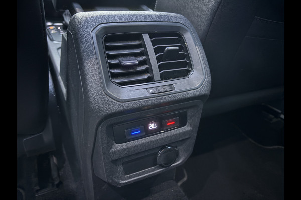 Volkswagen Tiguan Allspace 1.5 TSI Highline Business R 7p. | Pano | Elektrische Trekhaak | Memory Stoelen | Leer