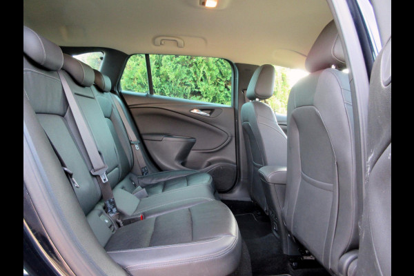 Opel Astra Sports Tourer 1.4 Turbo Innovation*Leder*Trekhaak*