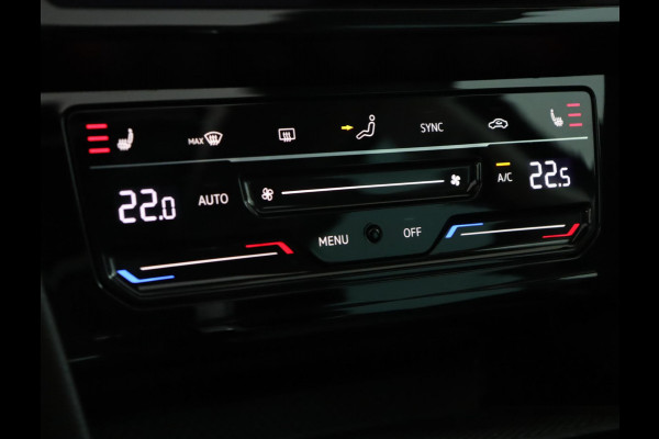 Volkswagen Passat Variant 1.5 TSI Business|Pano|Stoelverwarming|Keyless