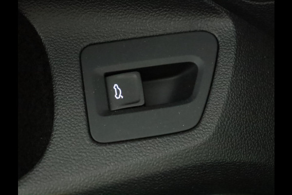 Volkswagen Passat Variant 1.5 TSI Business|Pano|Stoelverwarming|Keyless