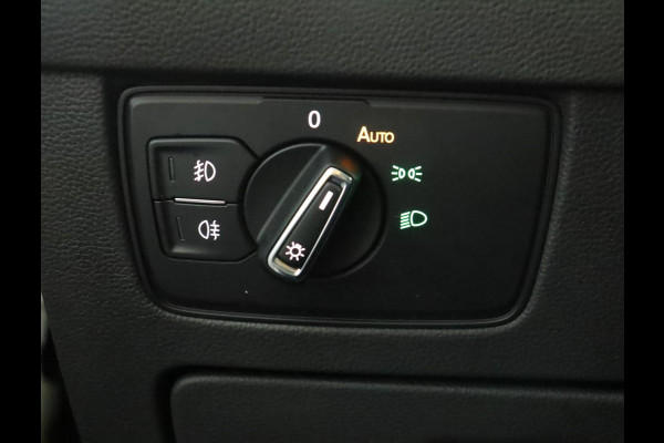 Volkswagen Passat Variant 1.5 TSI Business|Pano|Stoelverwarming|Keyless