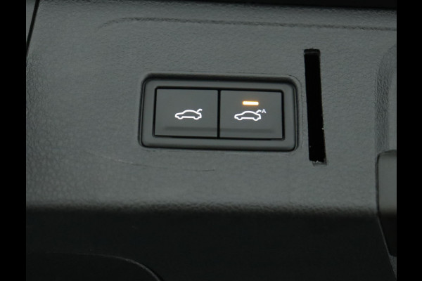 Volkswagen Passat Variant 1.5 TSI Business|Pano|Stoelverwarming|Keyless