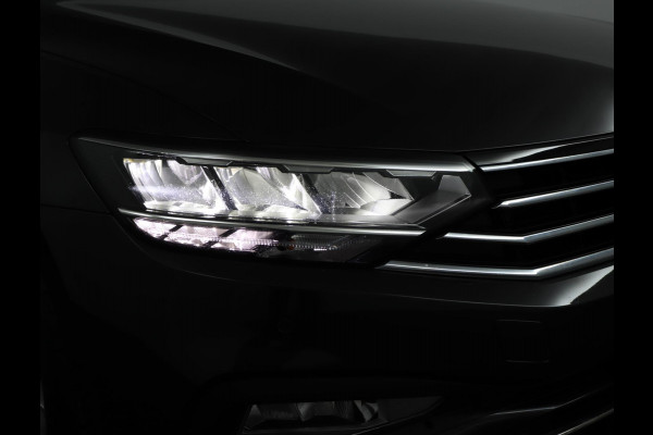 Volkswagen Passat Variant 1.5 TSI Business|Pano|Stoelverwarming|Keyless