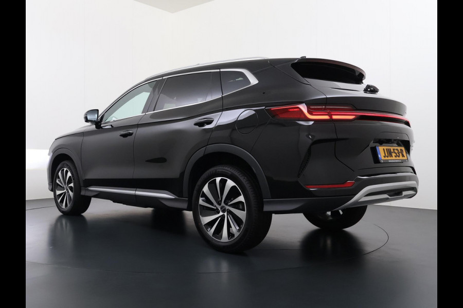 BYD SEAL U 1.5 DM-i FWD Boost VAN: €40.900,- VOOR: €35.440,- UW EINDEJAARSVOORDEEL: €5.460,-| NIEUWE AUTO | DIRECT LEVERBAAR! | 6 JAAR VOLLEDIGE BYD GARANTIE