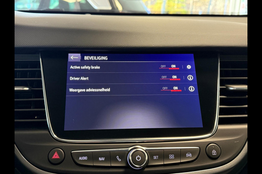 Opel Crossland 1.2 Turbo Elegance | Rijlaar | Navi | Camera | Park pilot |