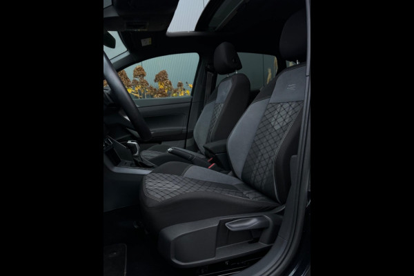 Volkswagen Taigo 1.0 TSI 3x R-Line FULL PANO APPLE CARPLAY LEDER LED