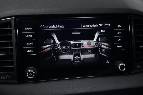 Škoda Karoq 1.5 TSI ACT Sportline Automaat | Pano-dak | CarPlay | Virtual | Acc | Stoelverwarming V+A | Led | Pdc | Keyless |