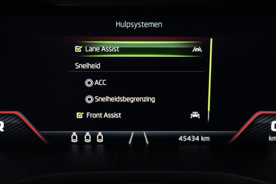 Škoda Karoq 1.5 TSI ACT Sportline Automaat | Pano-dak | CarPlay | Virtual | Acc | Stoelverwarming V+A | Led | Pdc | Keyless |