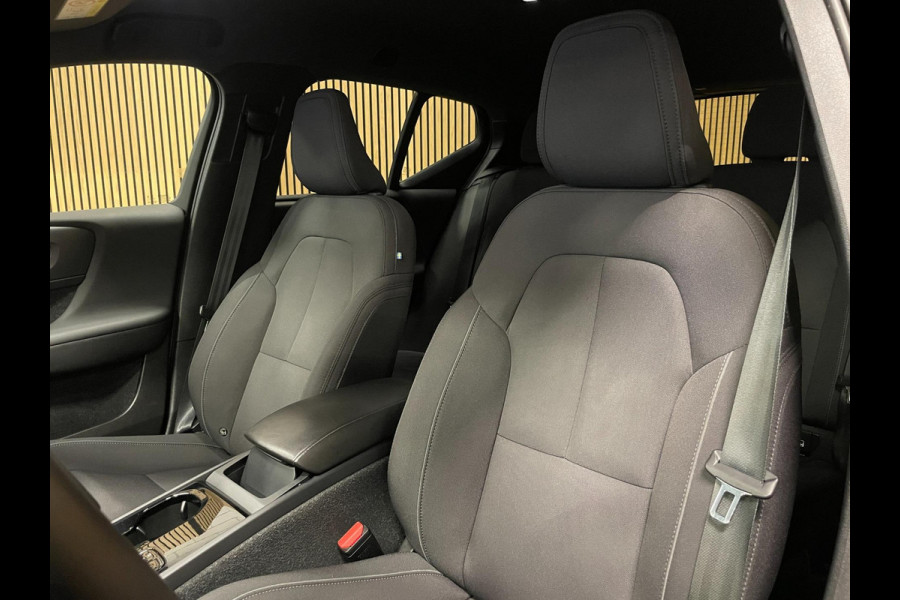 Volvo XC40 Recharge Core|BLACK-GREY|ACC|CAMERA|APPLE CARPLAY/ANDROID AUTO|STOEL+STUURVERW|ELEK.KLEP|NL-AUTO|NAP|INCL.BTW|1e EIG|