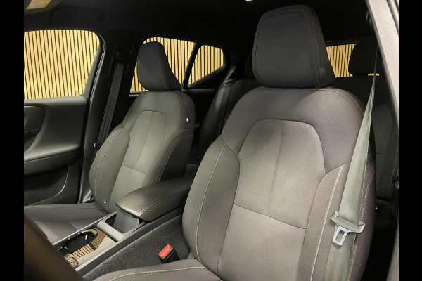 Volvo XC40 Recharge Core|BLACK-GREY|ACC|CAMERA|APPLE CARPLAY/ANDROID AUTO|STOEL+STUURVERW|ELEK.KLEP|NL-AUTO|NAP|INCL.BTW|1e EIG|