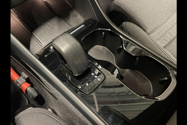 Volvo XC40 Recharge Core|BLACK-GREY|ACC|CAMERA|APPLE CARPLAY/ANDROID AUTO|STOEL+STUURVERW|ELEK.KLEP|NL-AUTO|NAP|INCL.BTW|1e EIG|