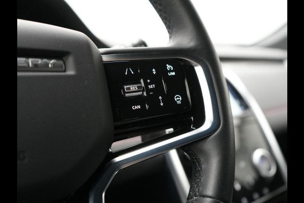 Land Rover Discovery Sport P300e Dynamic SE Plug In Hybrid 300pk Dealer O.H. PHEV | Adaptive Cruise | Meridian Sound | Camera | Lederen Sportstoelen Memory & Verwarmd | Apple Carplay | Keyless | Blis | Stuur Verwarmd | Navigatie | DAB | 20"L.M |