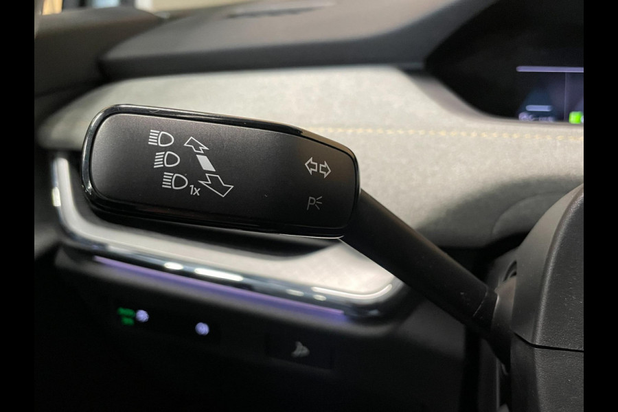 Škoda ENYAQ iV 80|96% SOH|1/2LEDER|PANO|ACC|TREKH.|ELEK.INTER+A-KLEP|STUUR+STOELVERW V+A|CAMERA|CARPLAY|CLIMATE+CRUISE CONTROL|NL|