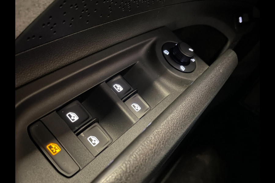 Škoda ENYAQ iV 80|96% SOH|1/2LEDER|PANO|ACC|TREKH.|ELEK.INTER+A-KLEP|STUUR+STOELVERW V+A|CAMERA|CARPLAY|CLIMATE+CRUISE CONTROL|NL|