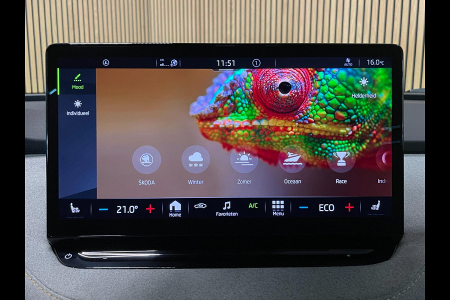 Škoda ENYAQ iV 80|96% SOH|1/2LEDER|PANO|ACC|TREKH.|ELEK.INTER+A-KLEP|STUUR+STOELVERW V+A|CAMERA|CARPLAY|CLIMATE+CRUISE CONTROL|NL|