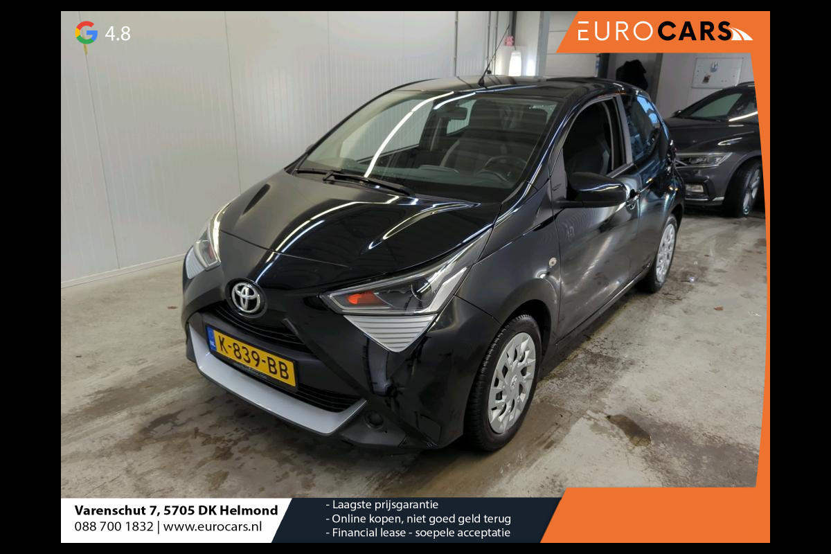 Toyota Aygo 1.0 VVT-i X-Play 5-DRS Airco DAB+ Carplay Navi X-Play Pack Achteruitrij Camera