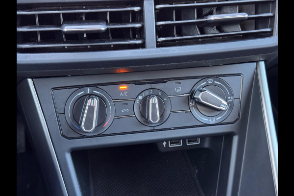 Volkswagen Polo 1.0 TSI Comfortline AppleCarPlay/Navi