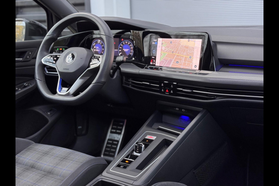 Volkswagen Golf 1.4 eHybrid GTE Pano/Matrix/HuD/Trekhaak