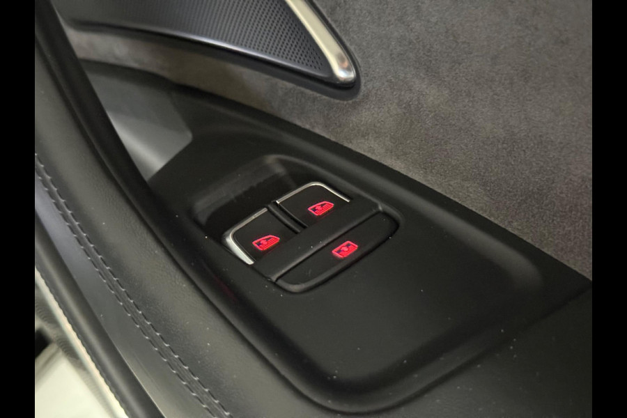 Audi S8 4.0 TFSI S8 plus quattro Pro Line+ | keramisch | Carbon | pano | alcantara hemel