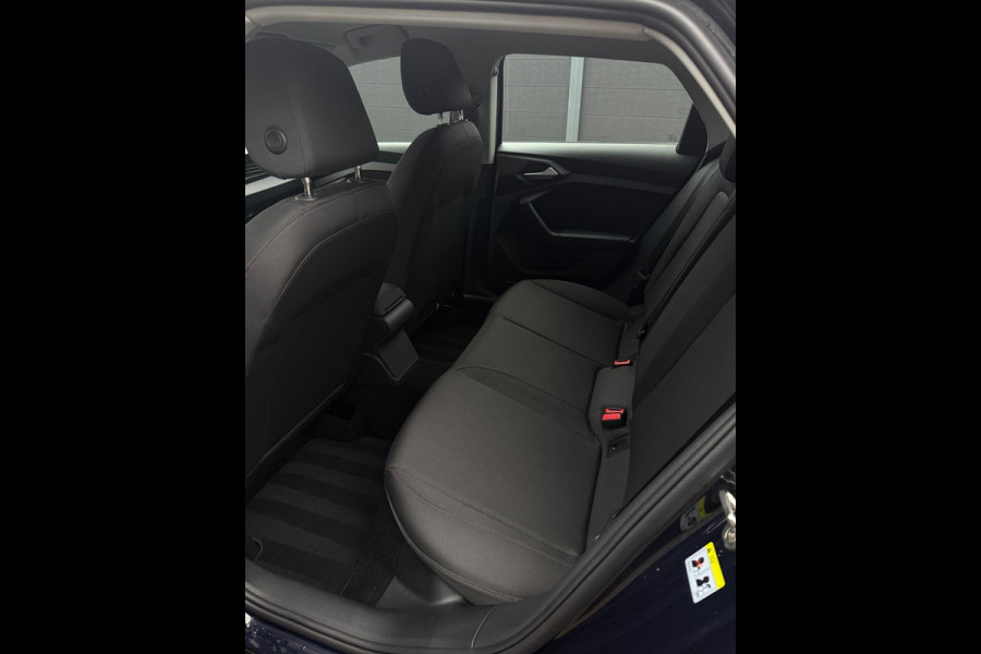 Audi A1 CityCarver 30 TFSI Advanced Edition CarPlay