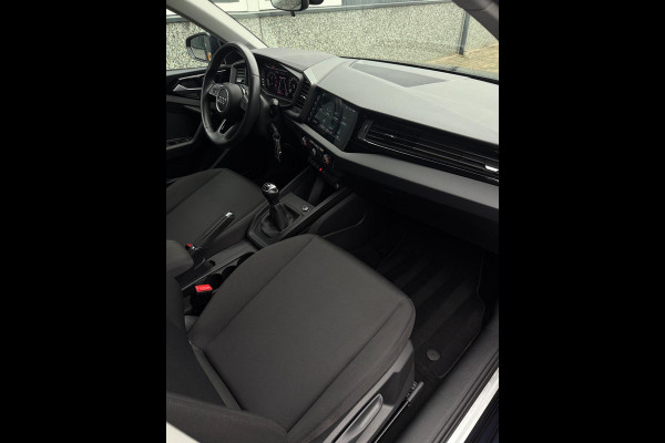 Audi A1 CityCarver 30 TFSI Advanced Edition CarPlay