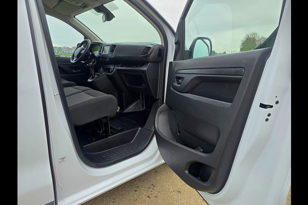 Toyota ProAce Worker 2.0 D-4D Long L3 H1 - 145 Pk - Euro 6 - ParkeerCamera - Airco - Cruise Control - AppleCarplay AndroidAuto