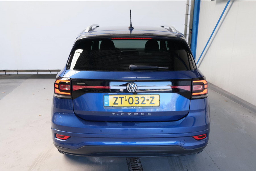 Volkswagen T-Cross 1.0 TSI 2x R-Line Automaat - N.A.P. Airco, Cruise, Navi, PDC, Camera.