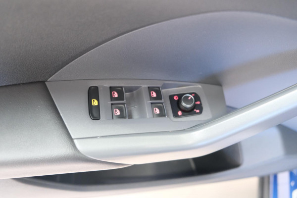 Volkswagen T-Cross 1.0 TSI 2x R-Line Automaat - N.A.P. Airco, Cruise, Navi, PDC, Camera.