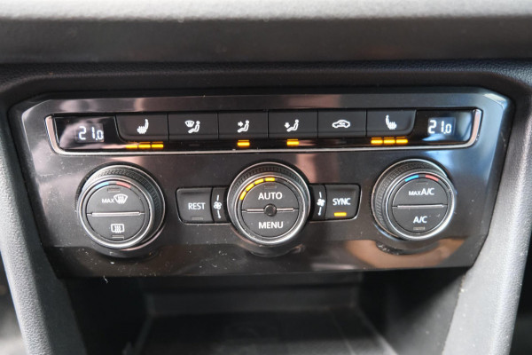 Volkswagen Tiguan Allspace 1.4 TSI Comfortline Business 7p. - N.A.P. Airco, Cruise, PDC, Navi.