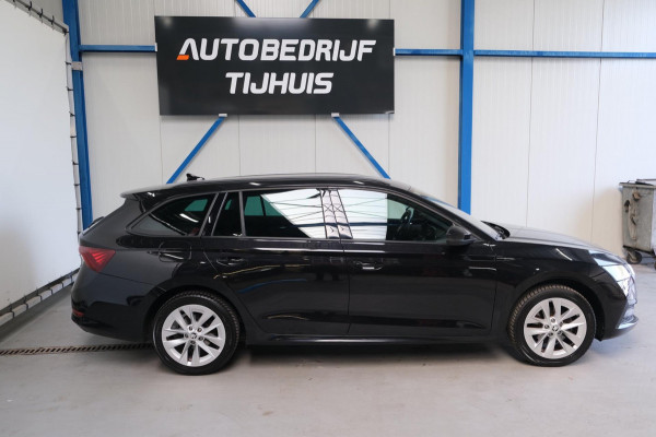 Škoda Octavia Combi 1.0 e-TSI Business Edition - N.A.P. Airco, Cruise, Navi, PDC, Camera, Trekhaak.