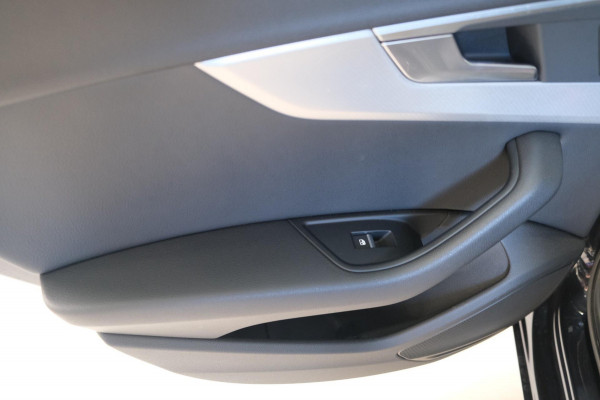 Audi A4 Avant 2.0 TFSI ultra Design Pro Line Plus Automaat