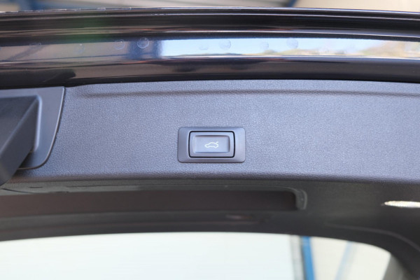Audi A4 Avant 2.0 TFSI ultra Design Pro Line Plus Automaat