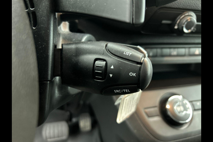 Opel Vivaro 2.0 145pk L3 Automaat Airco Cruise Navigatie Trekhaak