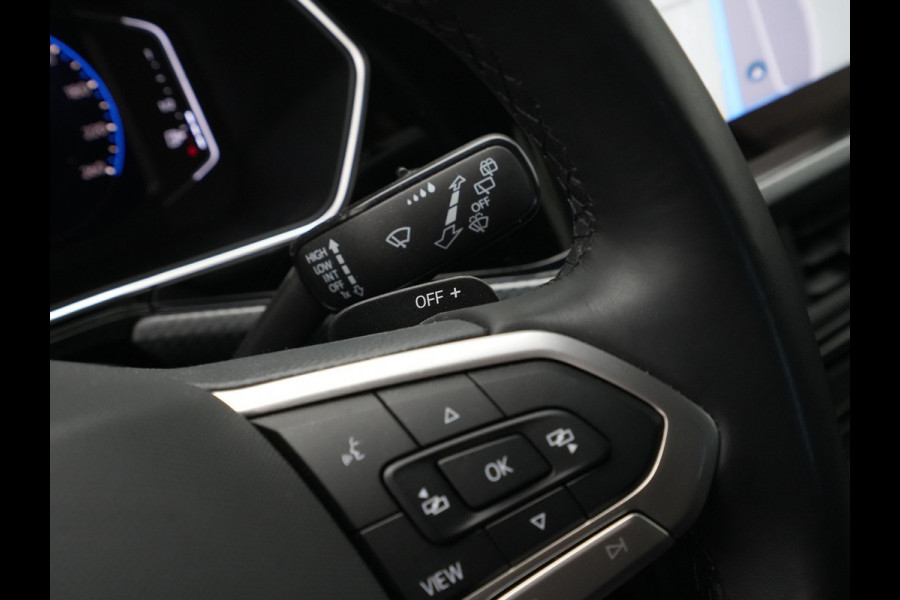 Volkswagen T-Cross 1.0 TSI 110pk DSG R-Line Navigatie Camera Stoelverwarming Acc Carplay 3