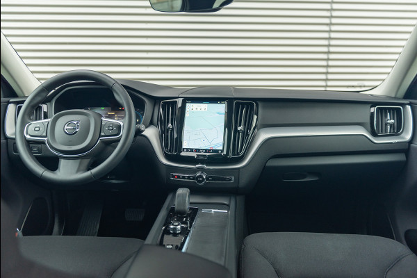 Volvo XC60 B4 Aut. Momentum Business ACC Stoelverwarming Blis 197pk