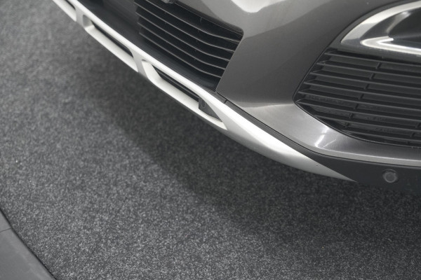 Peugeot 3008 1.6 e-THP 165 GT Line | Trekhaak | Panoramadak | Camera | Elektronische Kofferklep