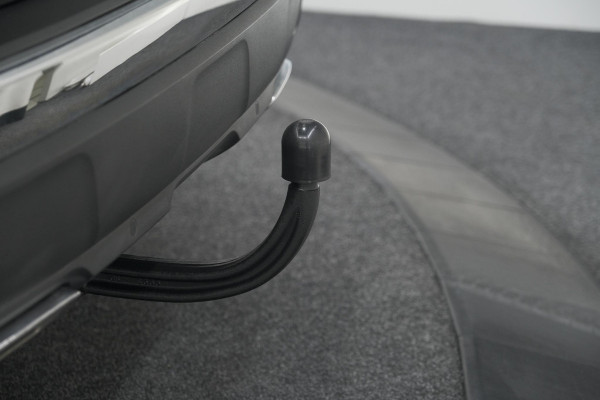 Peugeot 3008 1.6 e-THP 165 GT Line | Trekhaak | Panoramadak | Camera | Elektronische Kofferklep