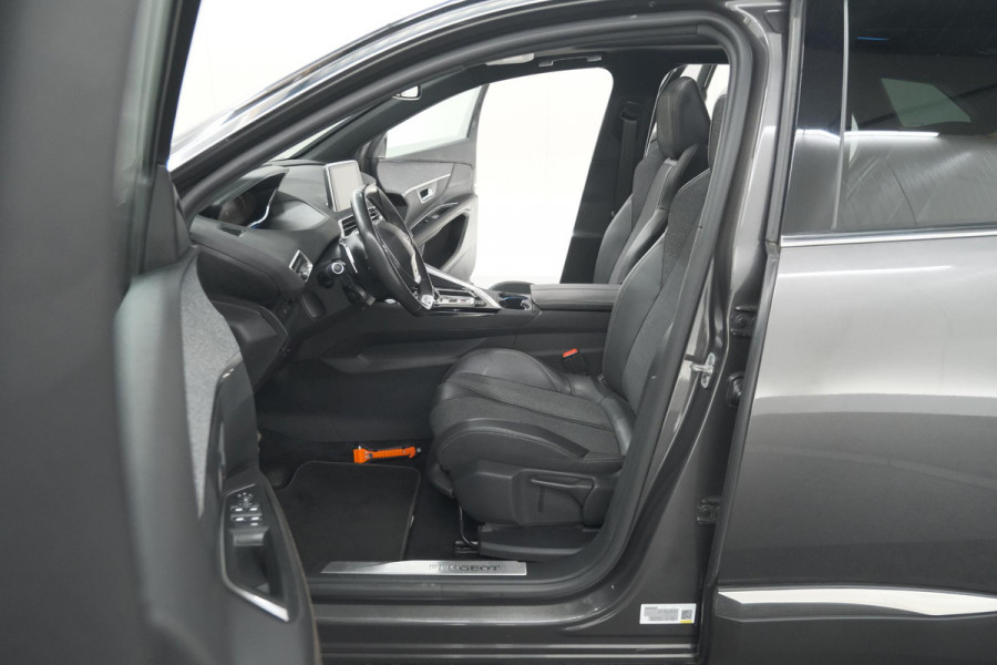 Peugeot 3008 1.6 e-THP 165 GT Line | Trekhaak | Panoramadak | Camera | Elektronische Kofferklep