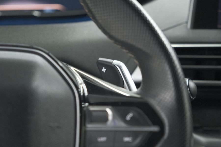 Peugeot 3008 1.6 e-THP 165 GT Line | Trekhaak | Panoramadak | Camera | Elektronische Kofferklep