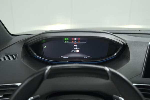 Peugeot 3008 1.6 e-THP 165 GT Line | Trekhaak | Panoramadak | Camera | Elektronische Kofferklep