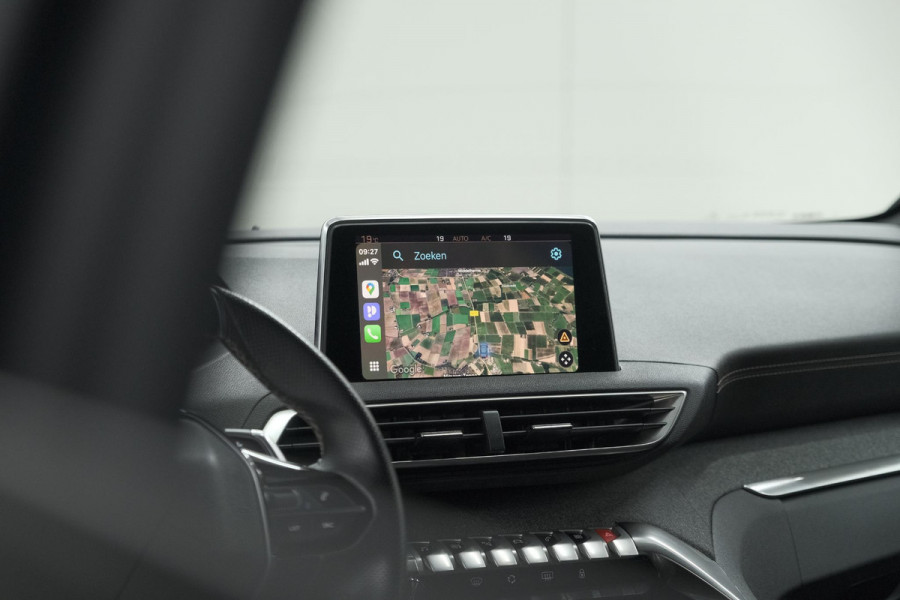 Peugeot 3008 1.6 e-THP 165 GT Line | Trekhaak | Panoramadak | Camera | Elektronische Kofferklep