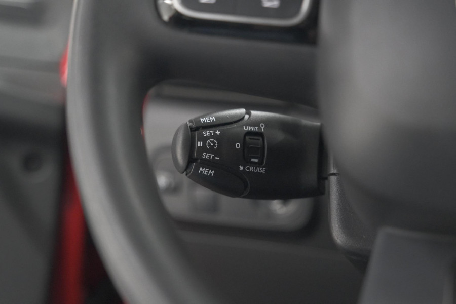 Citroën C3 PureTech 82 Feel Edition | Parkeersensoren | Apple Carplay | Climate Control | Navigatie