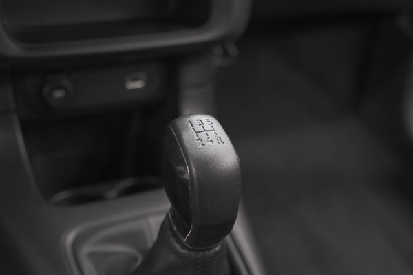 Citroën C3 PureTech 82 Feel Edition | Parkeersensoren | Apple Carplay | Climate Control | Navigatie